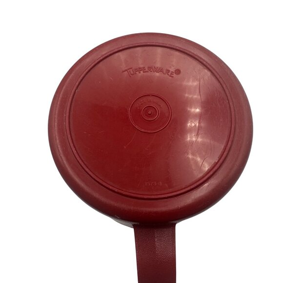 Vintage Tupperware Pitcher With Push Lid 1575-6 Red Burgundy USA Made - Picture 4 of 4